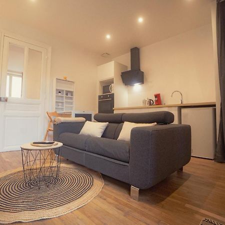 Appartement Cozy Avec Stationnement Gratuit Saint-André-les-Vergers Esterno foto