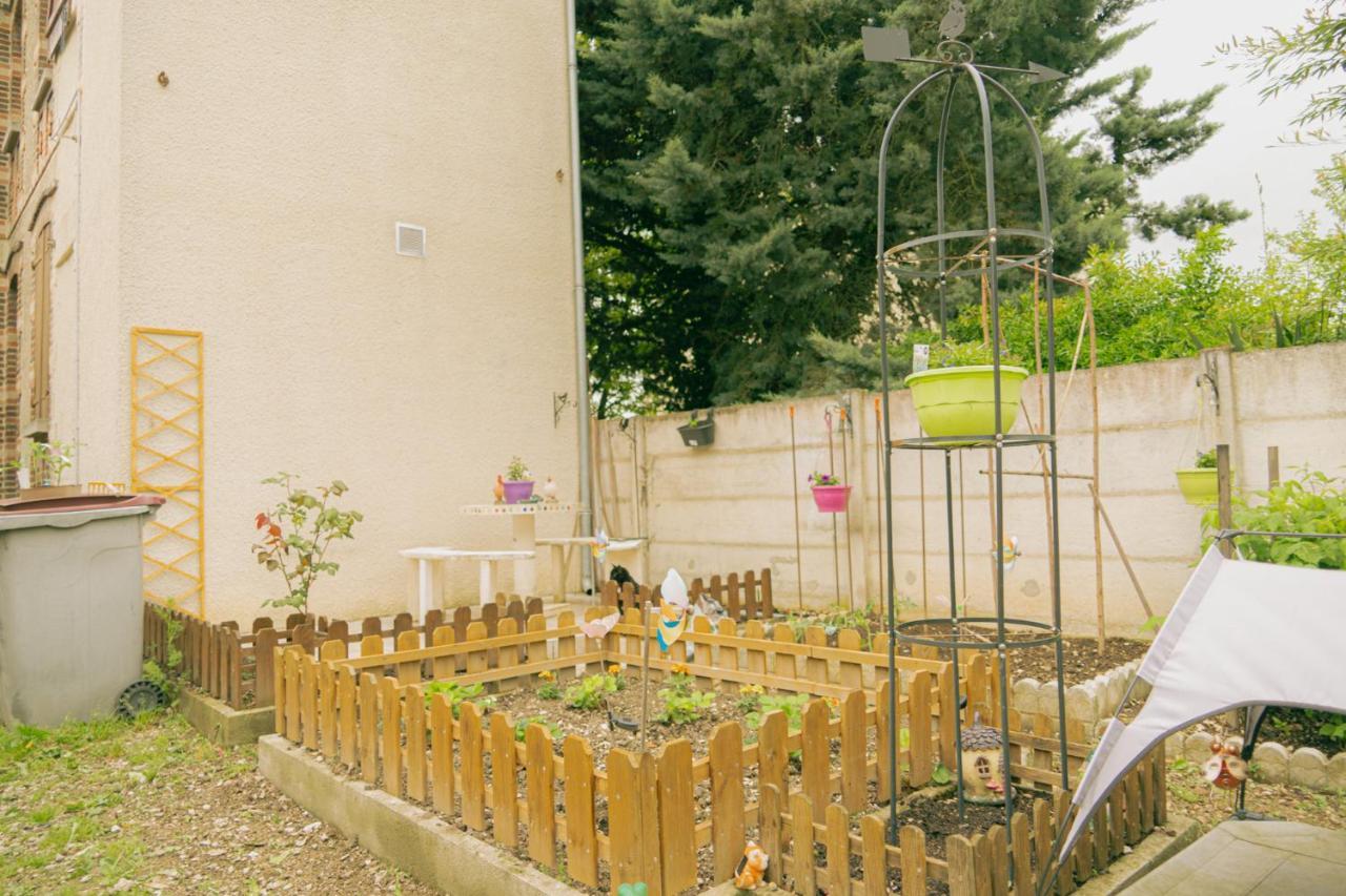 Appartement Cozy Avec Stationnement Gratuit Saint-André-les-Vergers Esterno foto